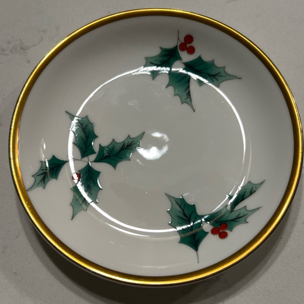 Mikasa Ribbon Holly coaster